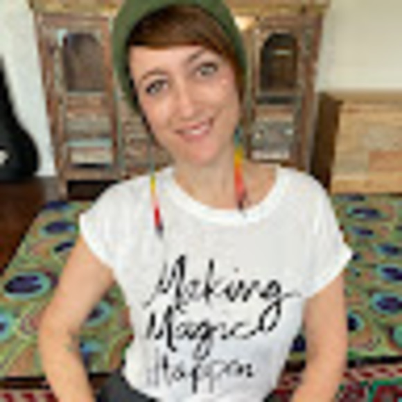 Meet your Posher, Kerry - Picture 1 of 1